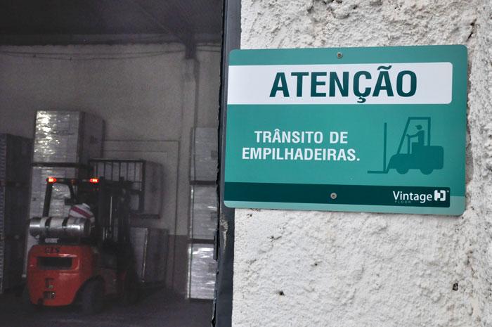 transito_de_empilhadeiras
